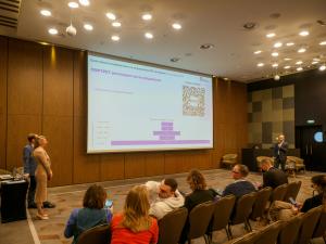 OLYMPUS DIGITAL CAMERA